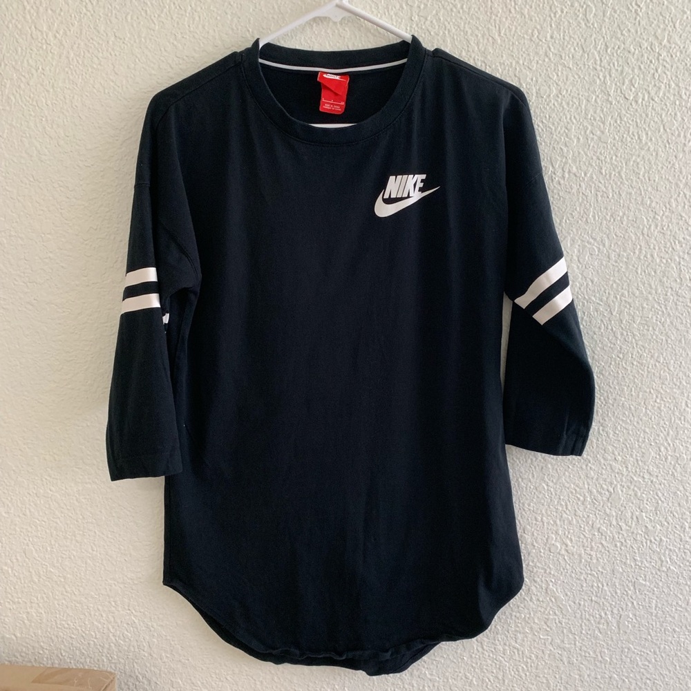 Nike 3/4 shirt